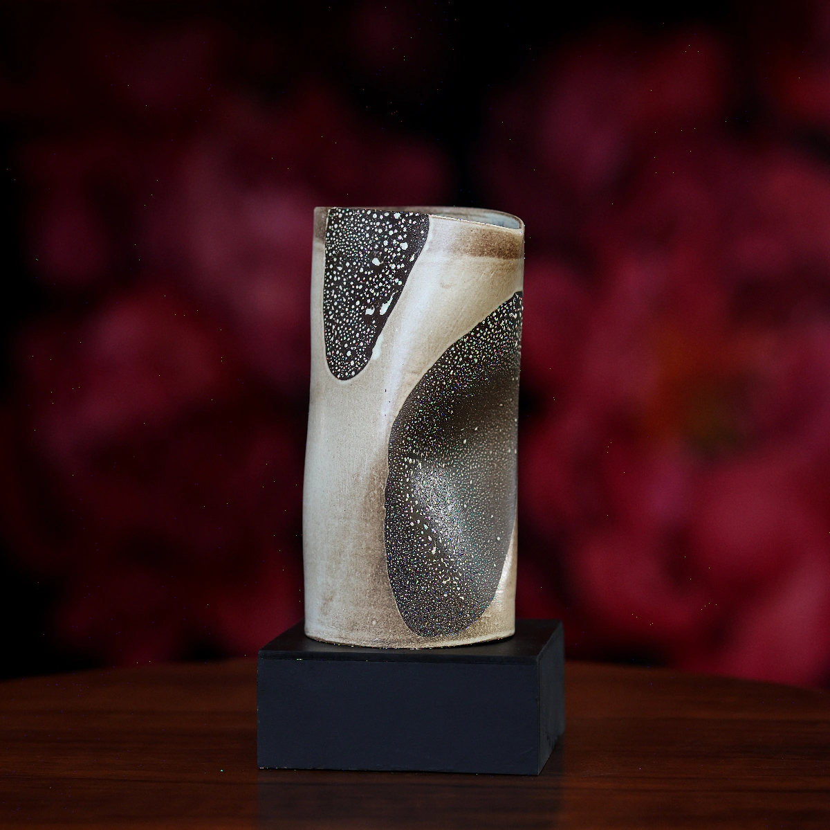 Sand & Ivory - Vase