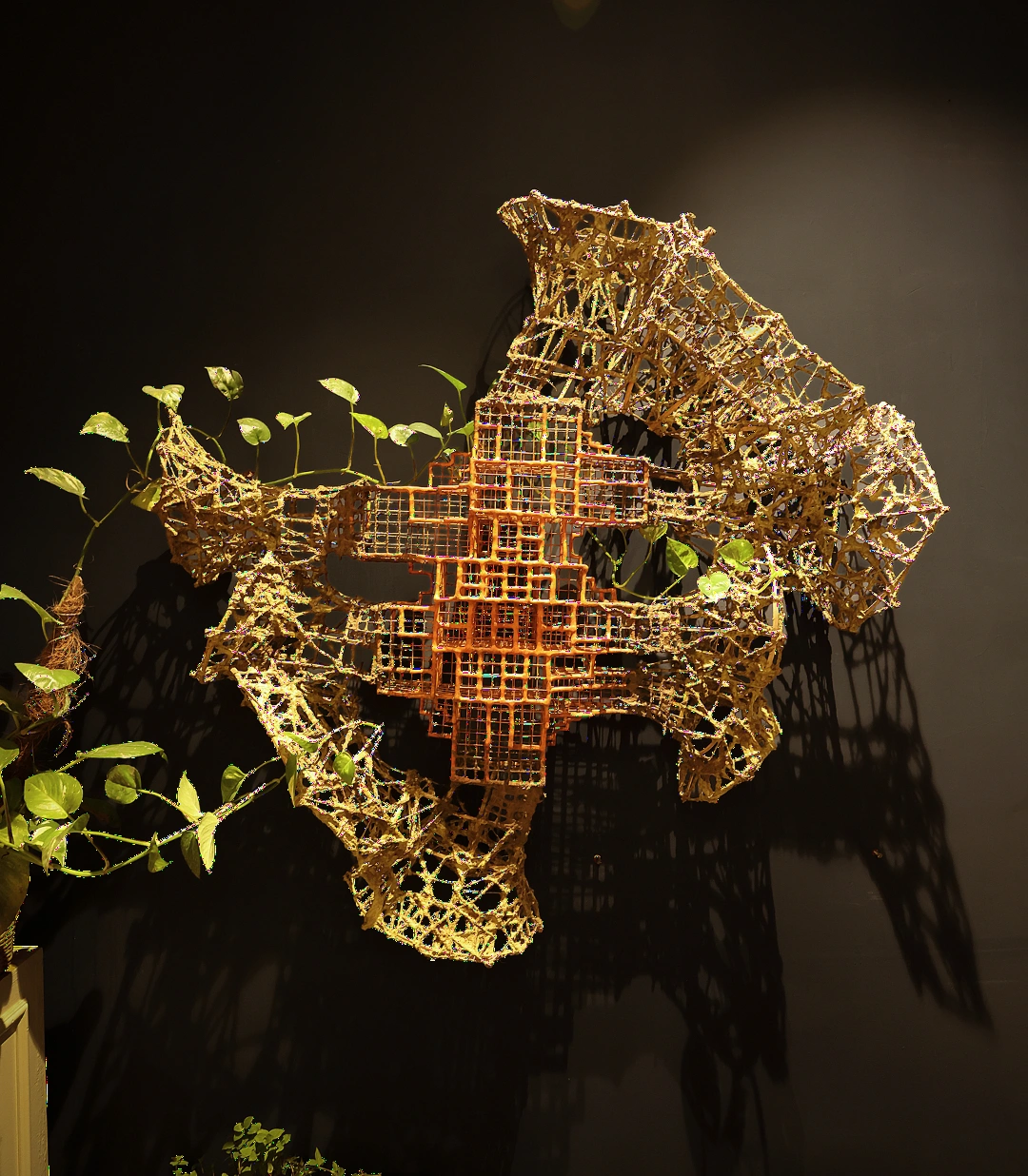 The Colony Sculpture